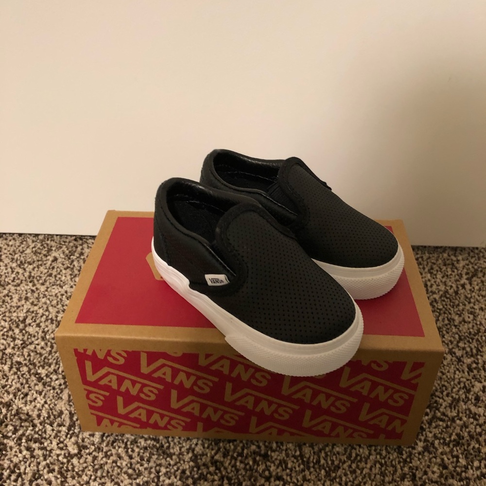 Baby/toddler black leather vans